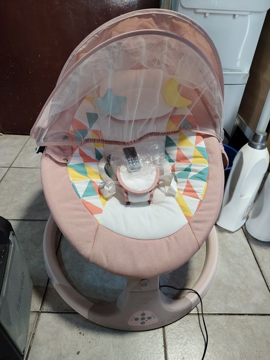 Електрическа бебешка люлка 3в1, с мрежа против комари