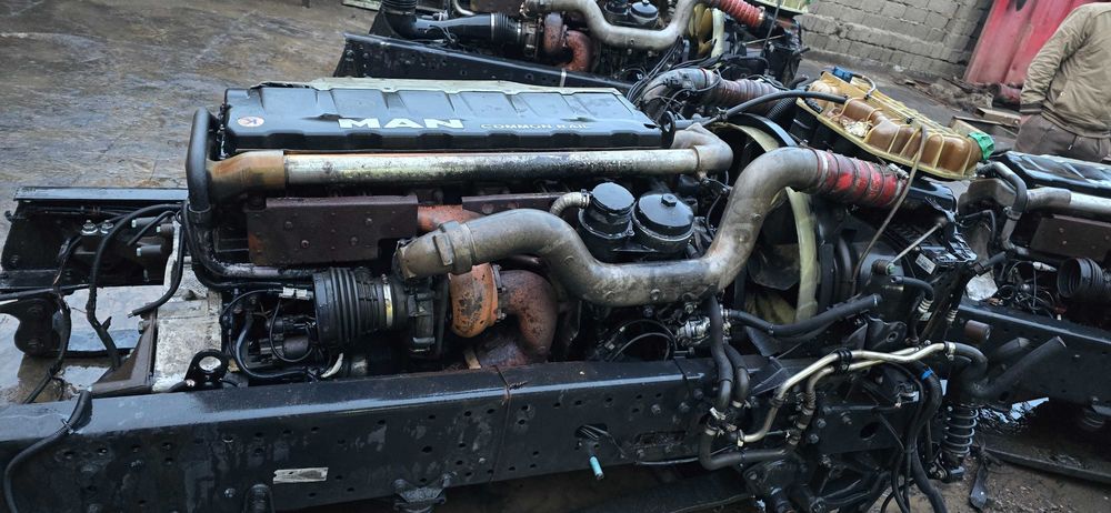 EURO-5 MAN ва SITRAK SINOTRUK двигател(матор)лари сотувга тайёр