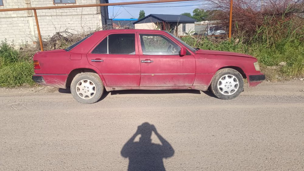 Мерседес 124 автомат
