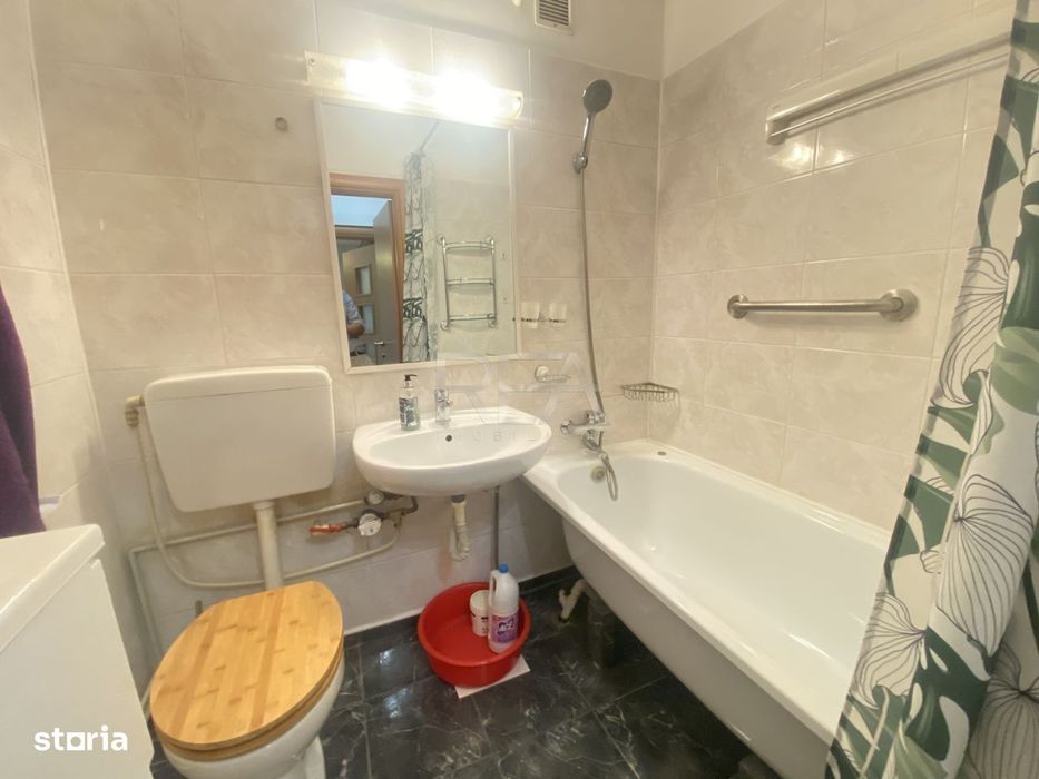 3 camere-centrala proprie-loc de parcare- Brancoveanu