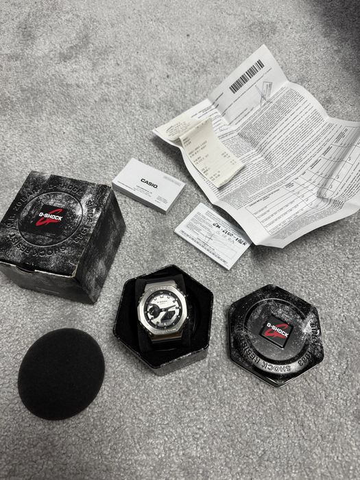 Vand gshock gm-2100-1aer