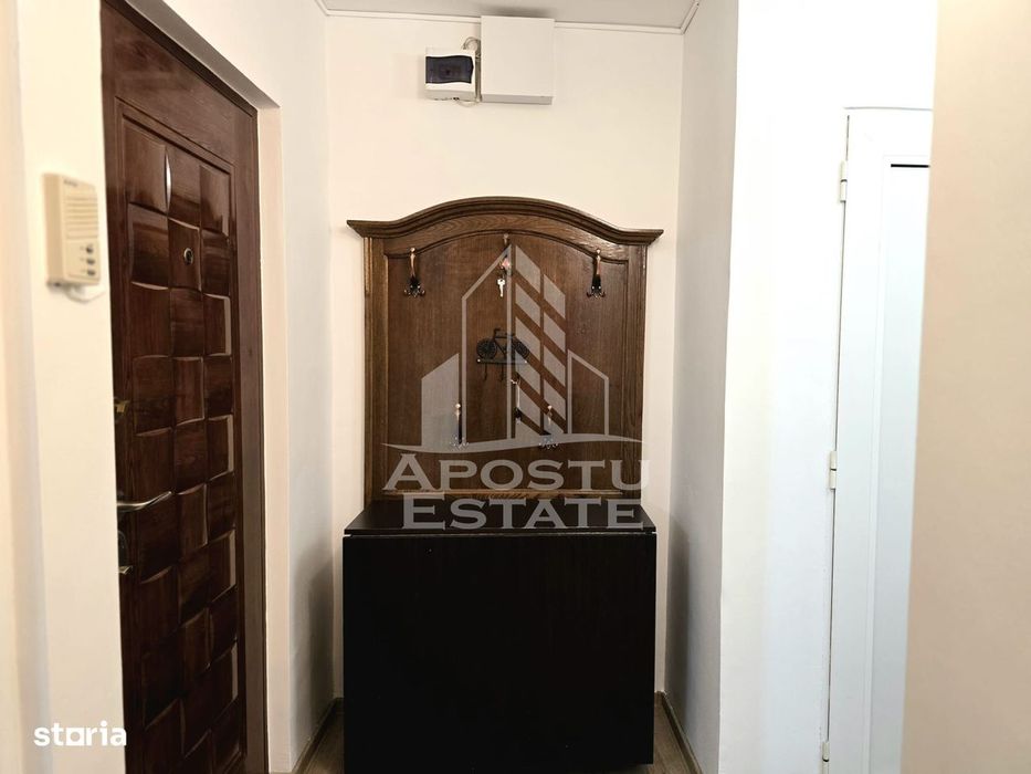 Apartament cu 3 camere,de inchiriat, parter, Arad