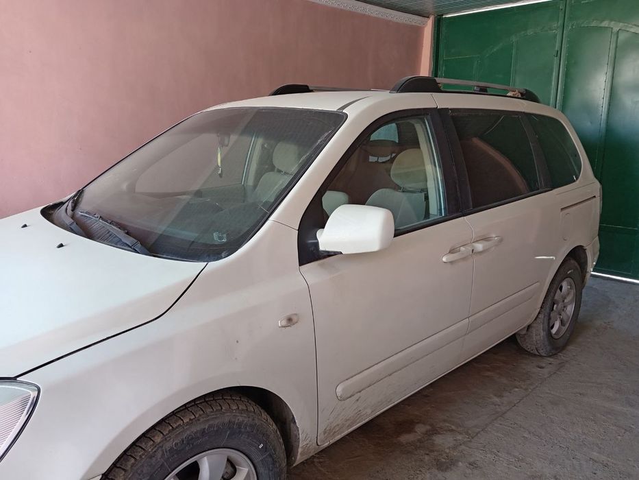 KIA CARNIVAL 2.9  (2006)