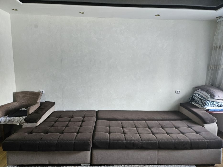 Продам диван в отличном состоянии