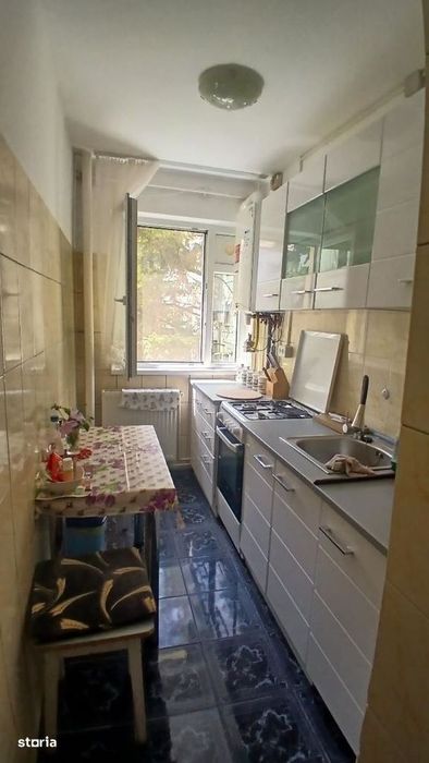 Apartament 2 camGirocului Spital Judetean aproape de Complex Centrala