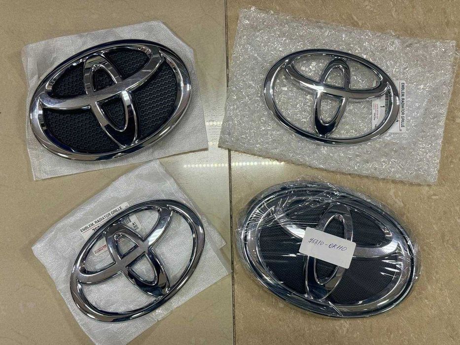 Эмблемы на Toyota Camry 35, Fortuner, Hilux, Prado 150, L/C 200