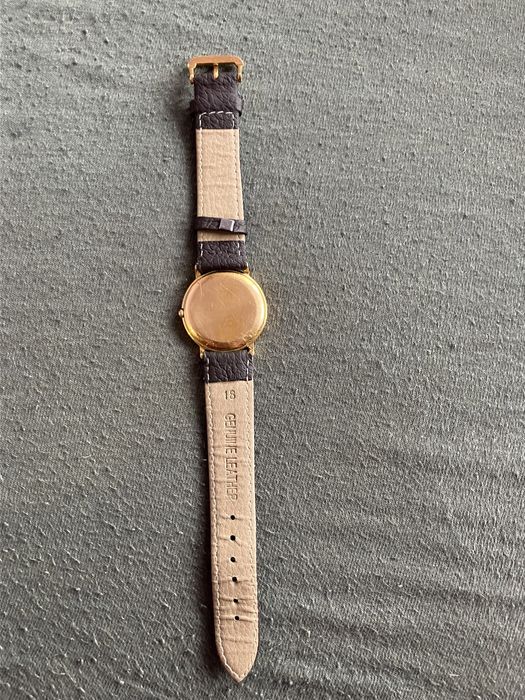 Продавам часовник Reymond Weil