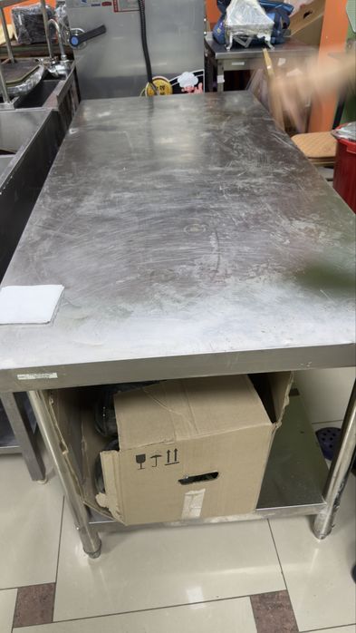 Продам стол производственный б/у