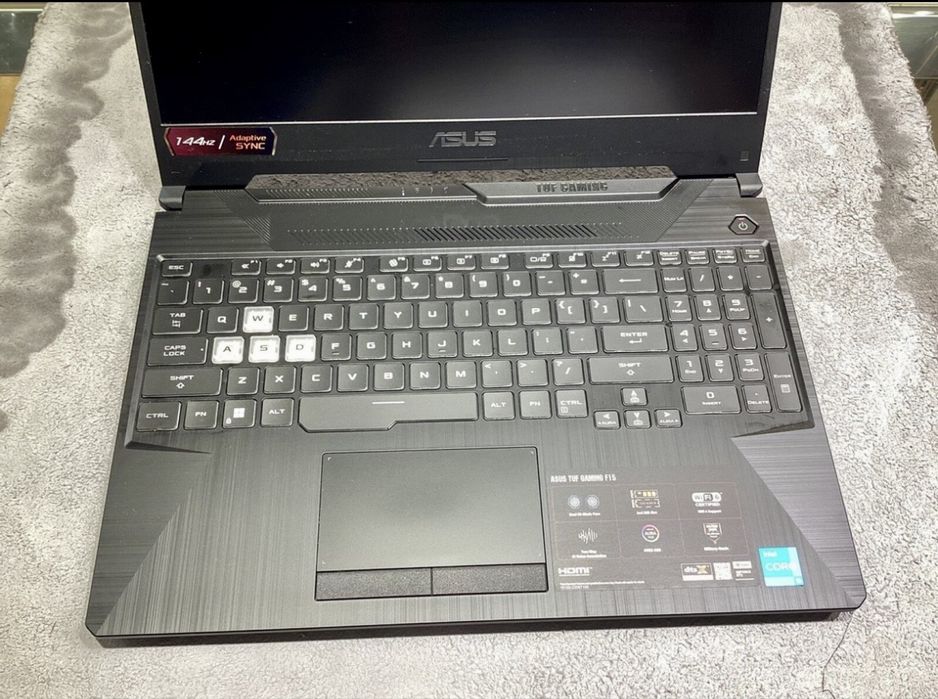 ASUS TUF Gaming FX506H – i5 / RTX / 144Hz – Много добро състояние