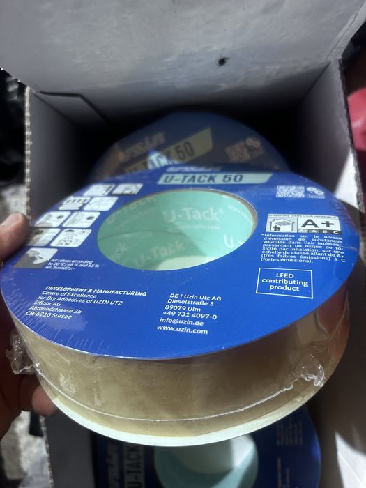 Универсално двойно залепващо тиксо