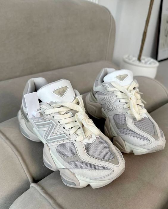 New Balance 9060 Grey Moonbeam