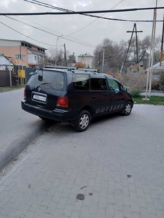 Хонда Одиссей продам