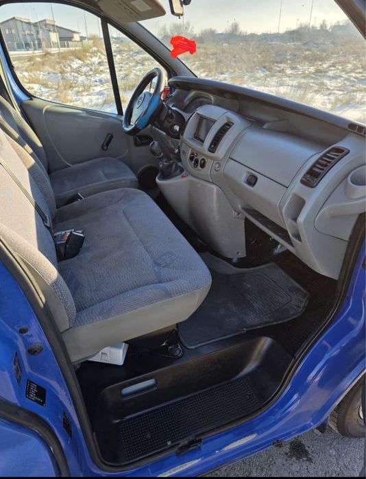 Vând opel Vivaro!