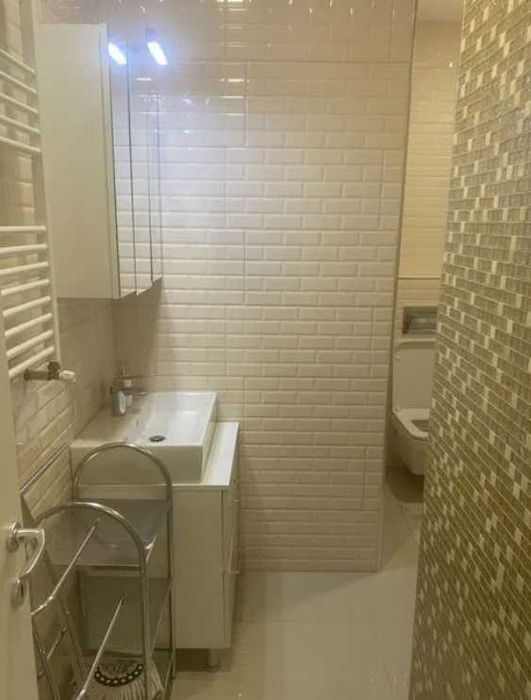 Дава се под наем Тристаен апартамент в Пловдив, Център - 72 кв.м за 178.5 € - Снимка #3