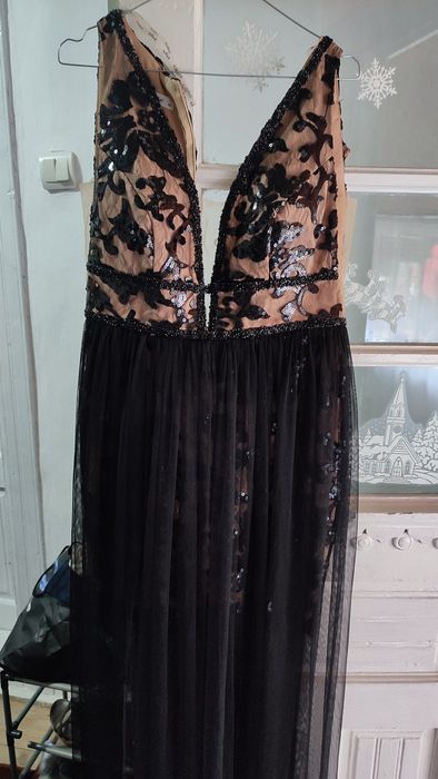 Vând rochițe de ocazie