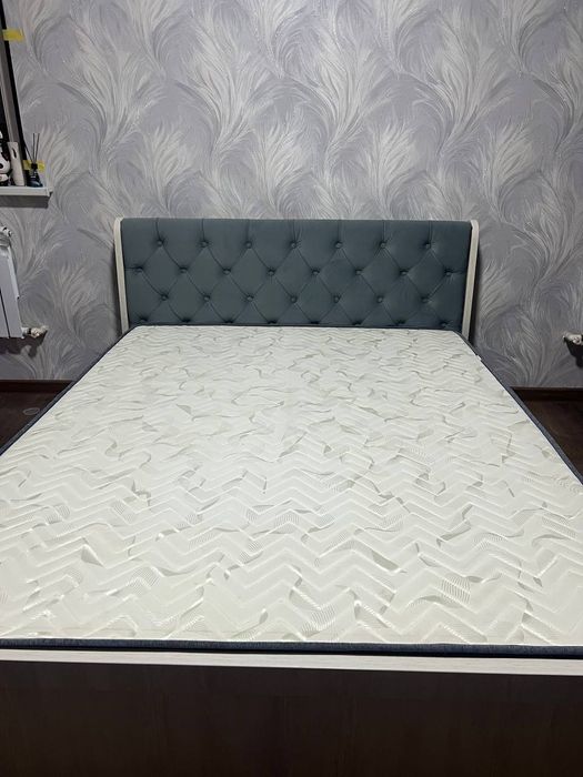 Кровать с механизмом