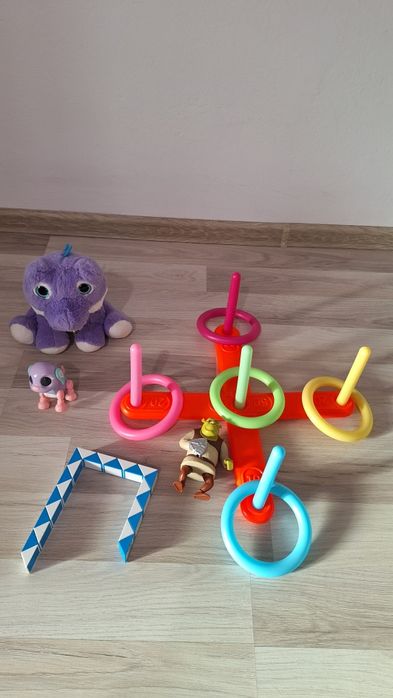 Lot set jucarii copii.