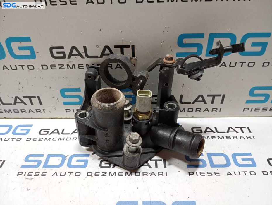 Distribuitor Corp Carcasa Termostat Senzor Temperatura Apa Ford Fiesta 6 1.2 B 2008 - 2018 Cod 7M5G-8K556-AC [M5471]