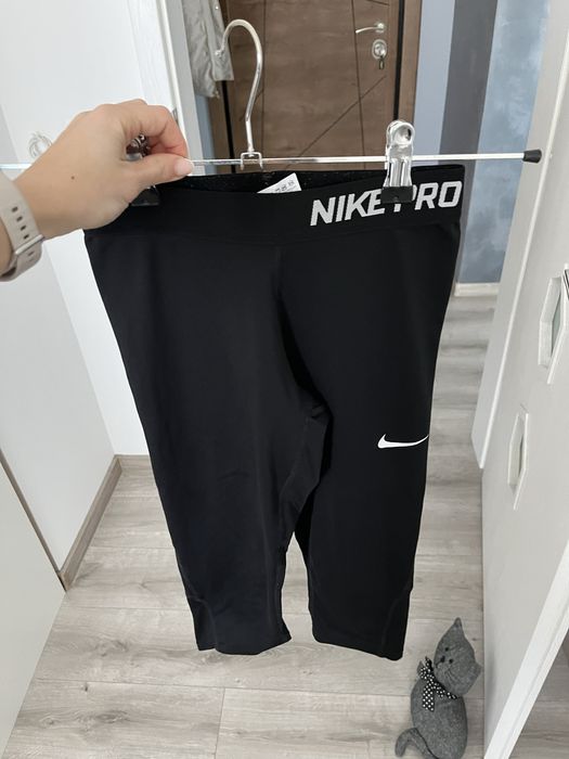 Лот дамски клинове Nike Xs и S размер