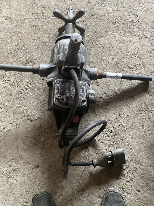 Masina de gaurit Siemens trifazica cu con morse fara suport