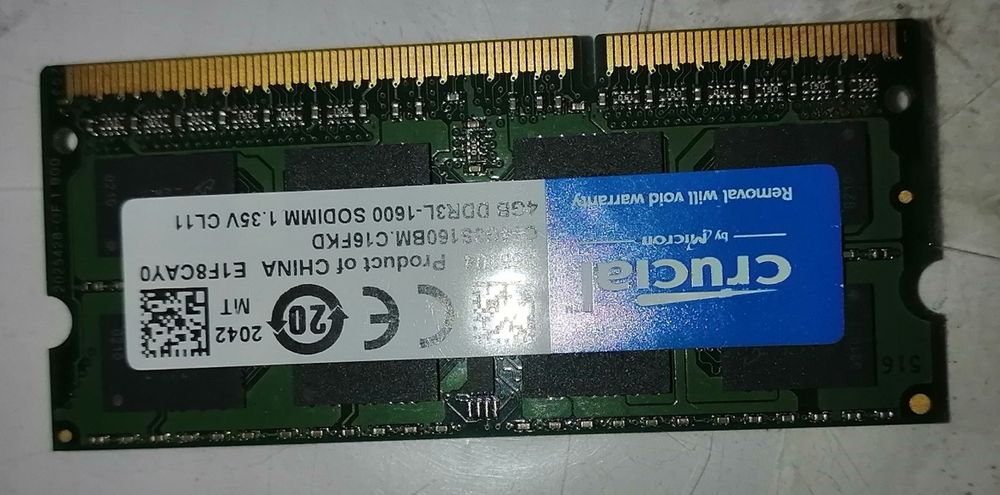 RAM памет DDR3.  .