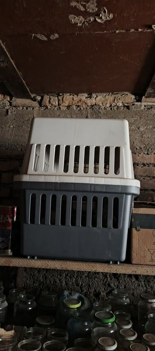 Продам переноску для кошек и собак