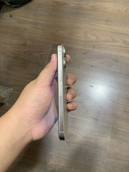 iPhone 15 pro max 256g/b