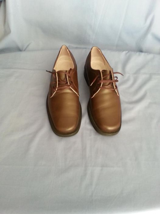 Pantofi maro de piele