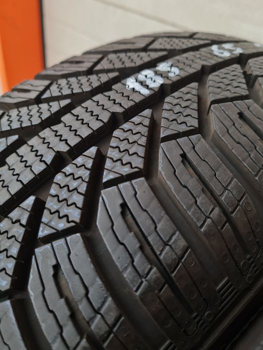 Зимни гуми 4 броя SEMPERIT MsterGrip2 185 65 R15 дот 3120