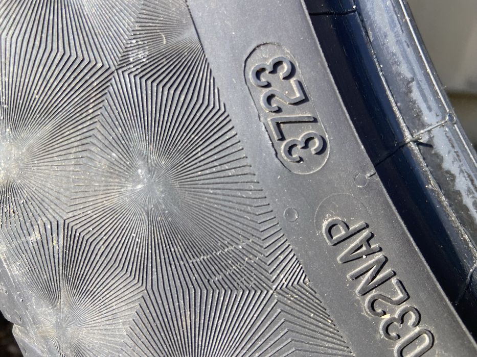 235/55/19 Continental PremiumContact6