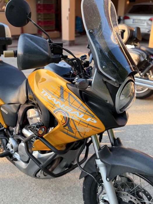 Honda Transalp VT700XL