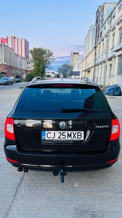 SKODA Superb 2013 — imagine 2