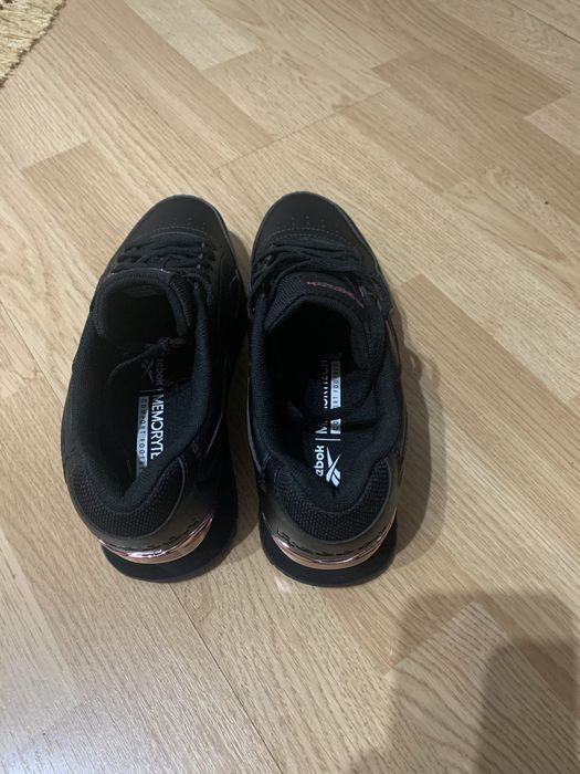 Adidasi Reebok originali