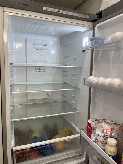 Холодильник BOSCH