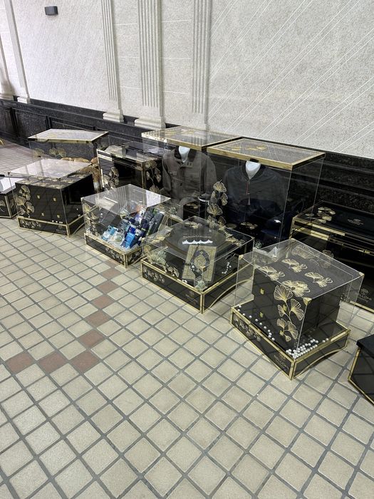 Sarpo Qutilari sotiladi