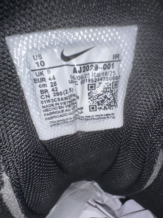 Nike Air Max Plus Triple Black "Leather" - 42,43,44,45