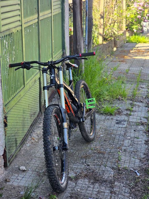 Даунхил велосипед Nukeproof Pulse 2015