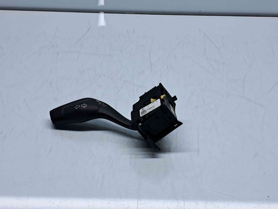 Maneta semnalizare  Ford Focus 3 [Fabr 2010-2018] CV6T-13335