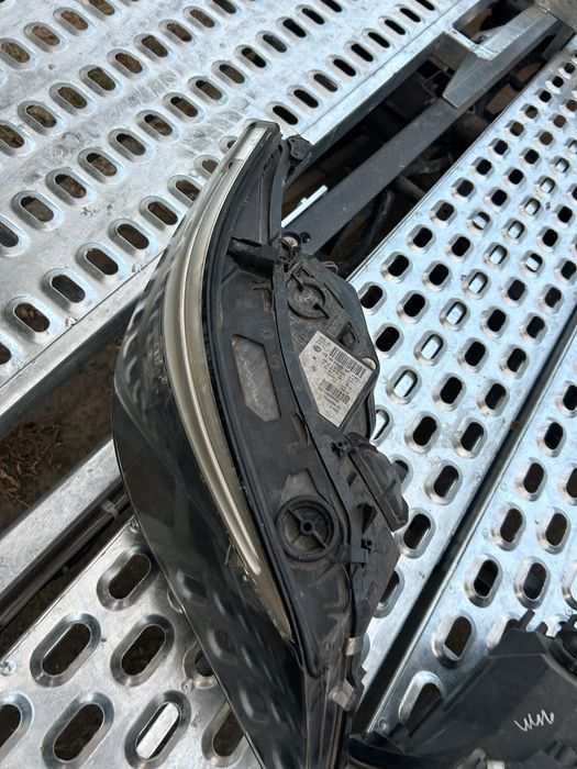 Фейс Фарове BMW E60/61 Dynamic Drive