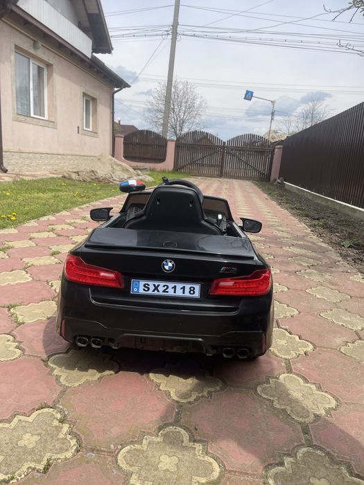 Masinuta electrica BMW M5