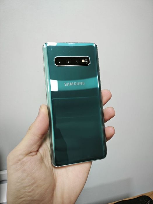 Samsung Galaxy S10 8/128гб