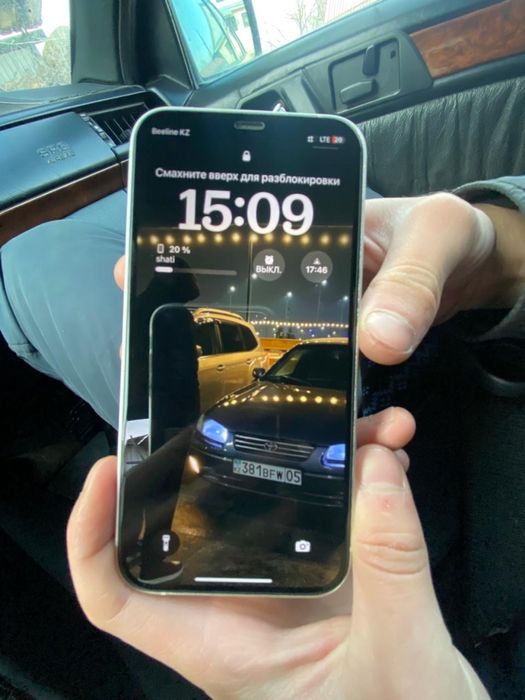 Продам Айфон 12 128гб