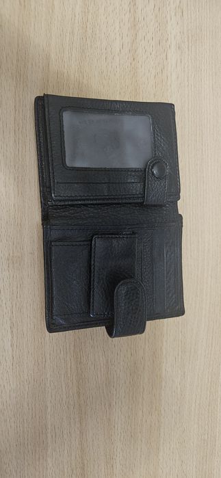 Продам кожаное портмоне