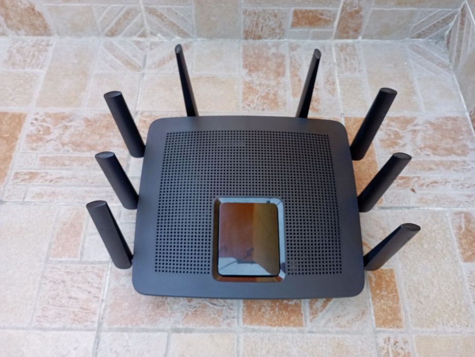 Рутер Linksys EA9500