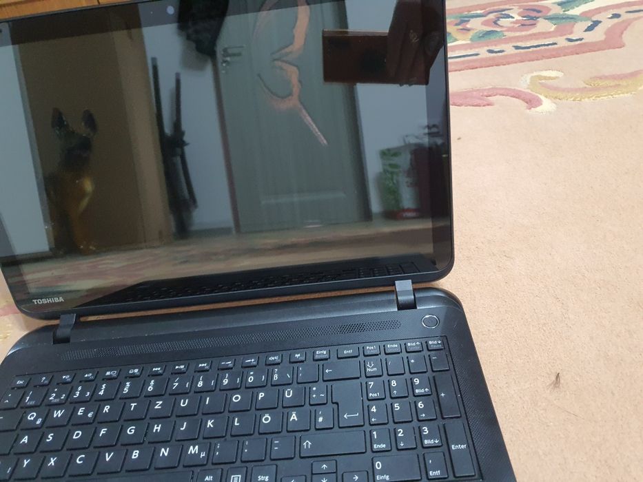 Vând leptop toshiba C50-B-110