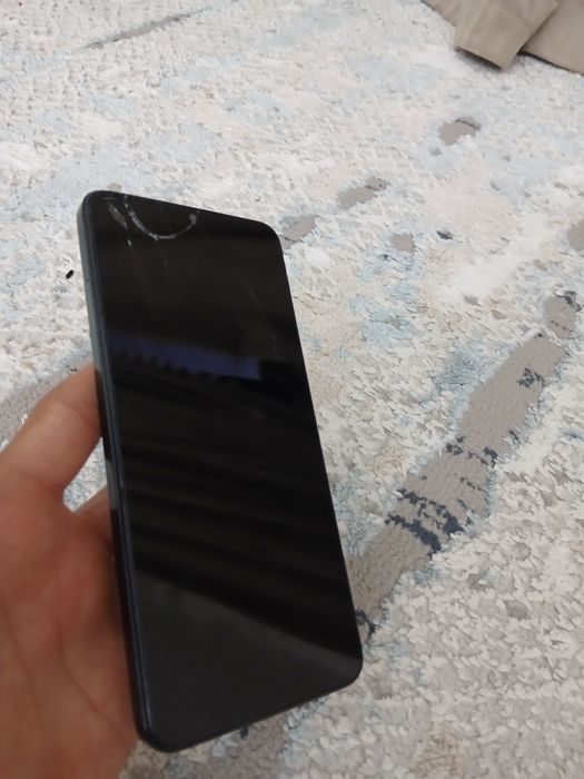 Redmi 13 C karobka dakumit bor