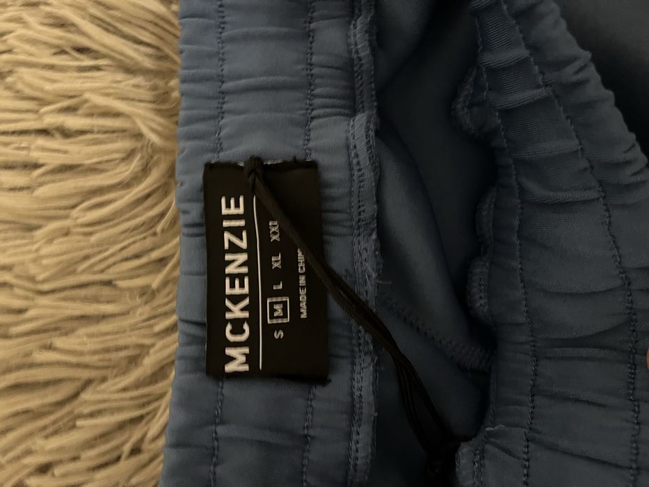 Vand pantaloni mckenzie