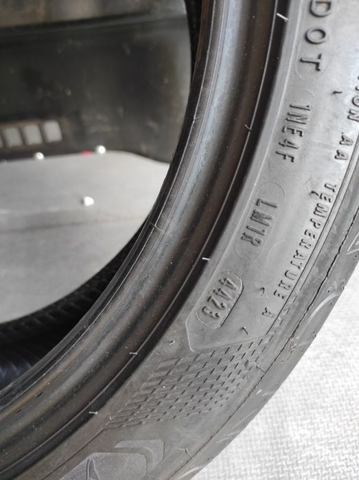 255/40/18 225/45/18 Goodyear
