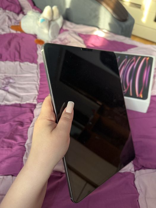Планшет Apple pro 11
