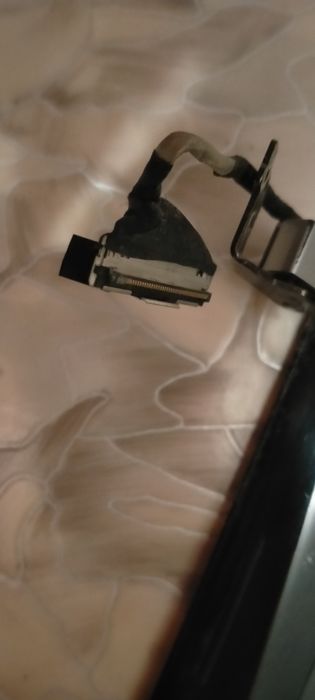 Дисплей от ноутбука.